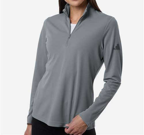 Women'S Lightweight Quarter-Zip Pullover in Grey Three